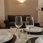 Porta Nuova Retreat - A Few Steps From The Station Apartament