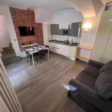 Porta Nuova Retreat - A Few Steps From The Station